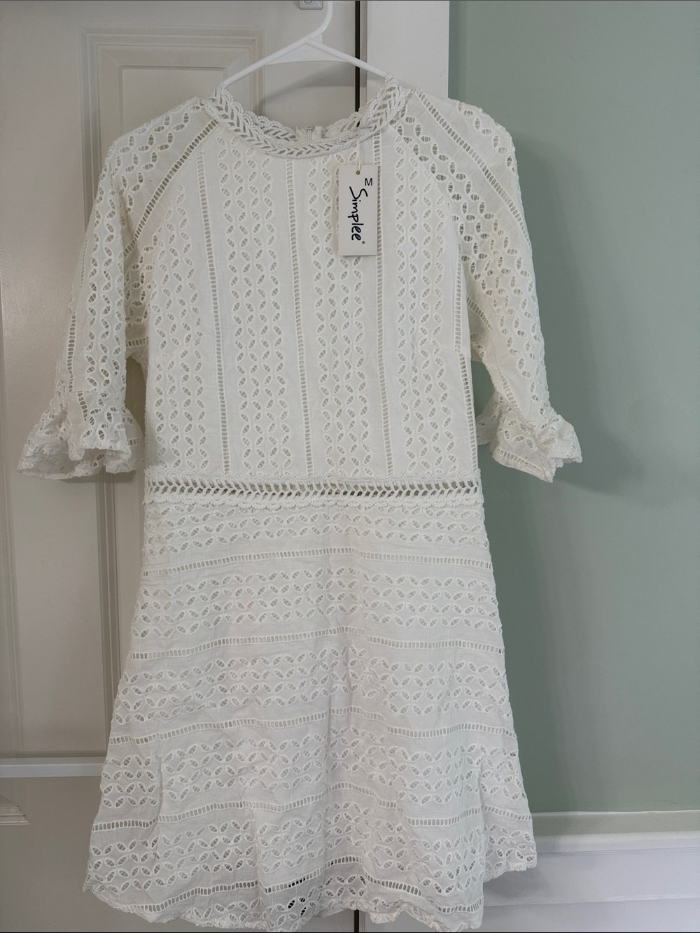 Simplee Apparel Cream Lace Mini Dress